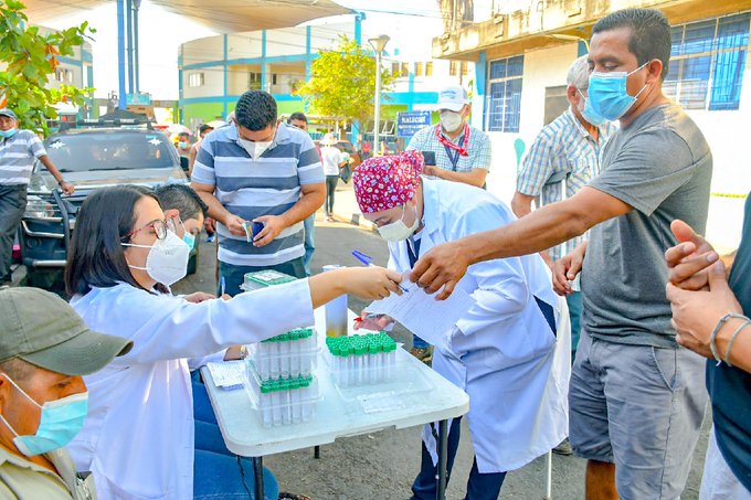 Salud realiza pruebas PCR a la población de La Libertad para detectar el COVID19 salud-realiza-pruebas-pcr-a-la-poblacion-de-la-libertad-para-detectar-el-covid19